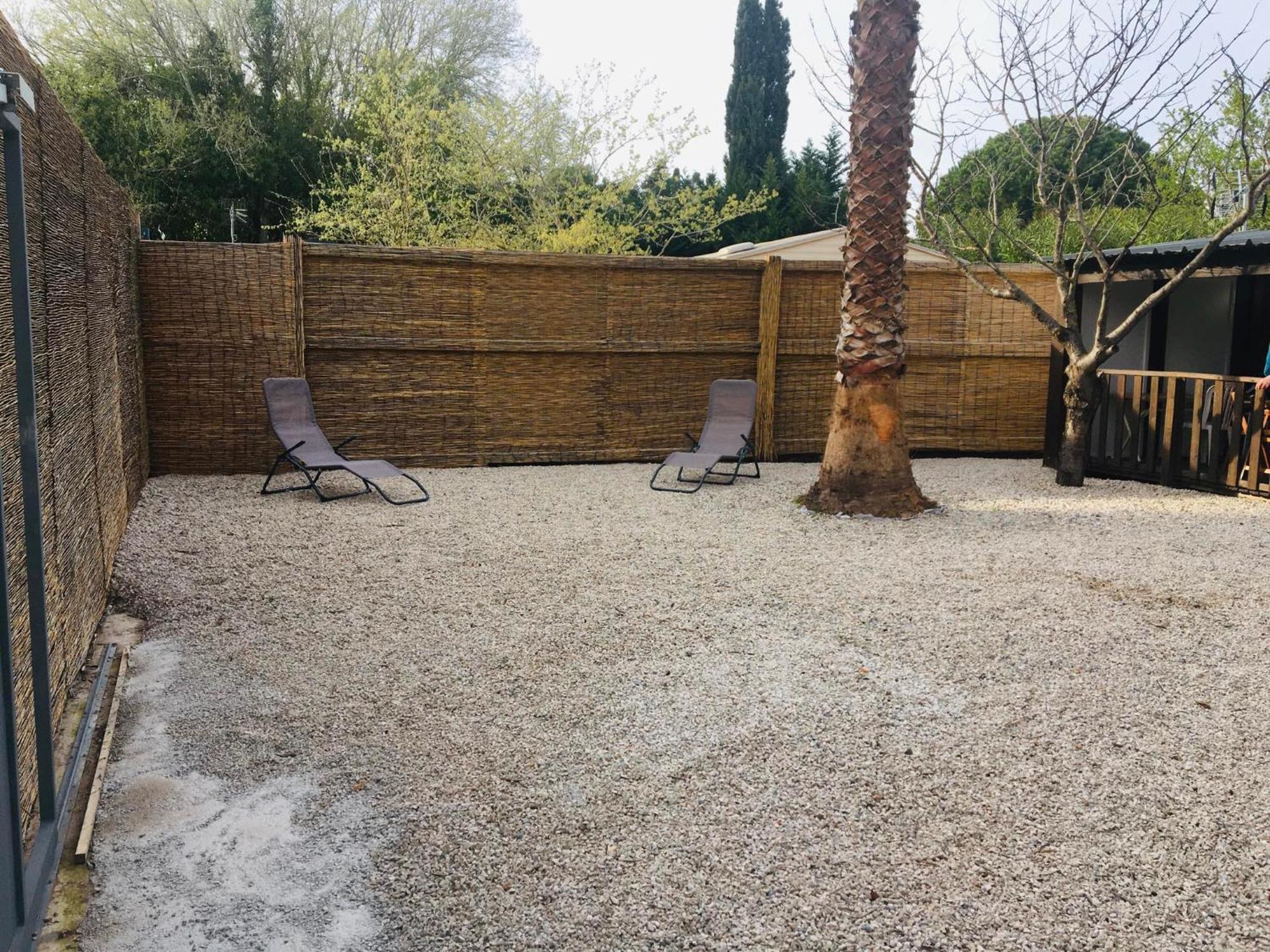 Mobil-Home Avec Grand Jardin Sérignan Exterior foto